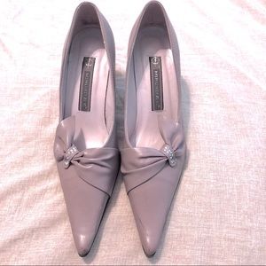 Mauve Pink Faux Leather Pointed Toe Pumps with Side Ruffled Bow